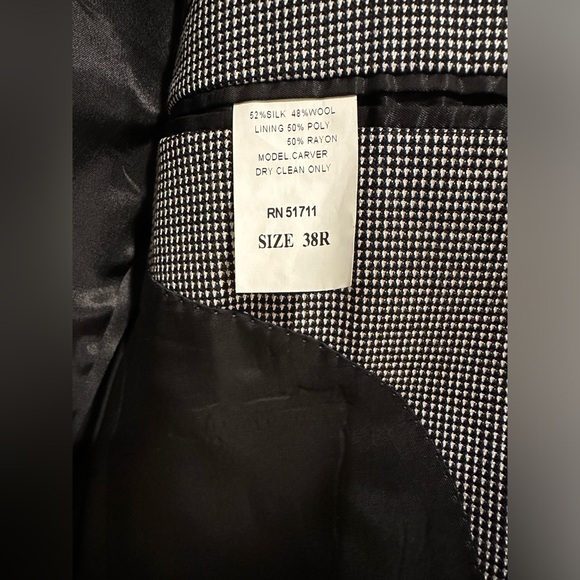 Andrew Fezza Sports Coat Worn less than 5 times - Picture 2 of 4